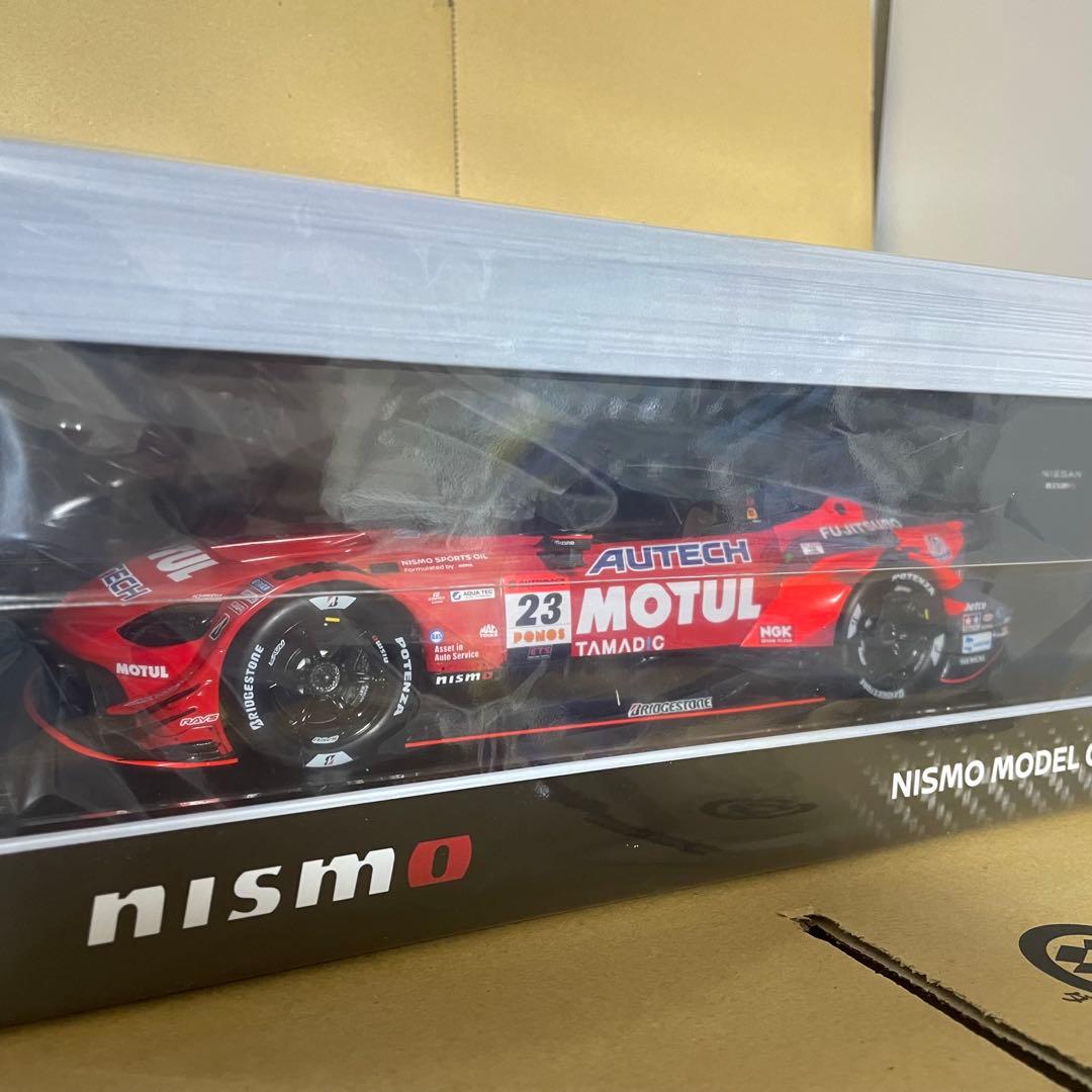 スパーク 1/18 MOTUL AUTECH Z 2025 千代勝正 高星明誠