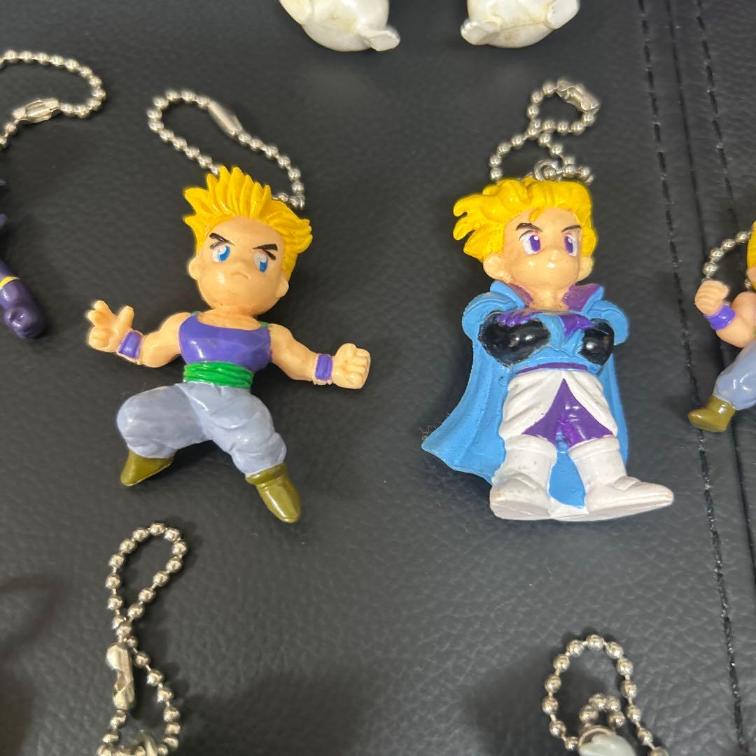 FFスイング　ファイナルファンタジー　6 フィギュア キーホルダー