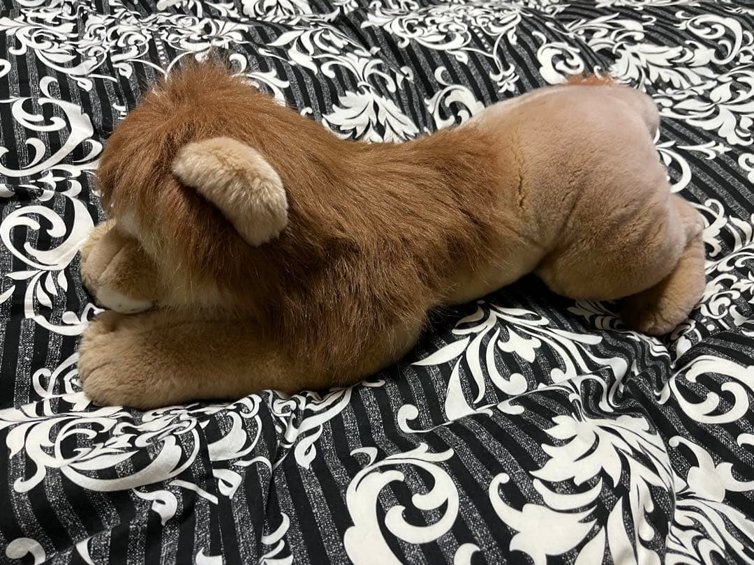 ライオンのぬいぐるみ 約30cmやや大きめ
