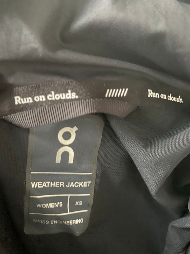 【美品】On Weather Jacket レディースXS ブラック/ペブル