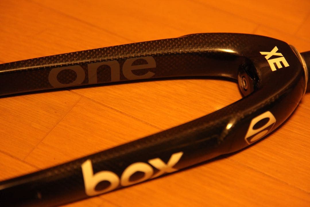 パーツ BOX ONE XE RACE FORK
