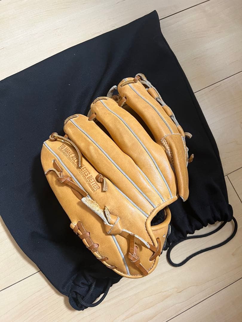 Under Armour 軟式用グローブ