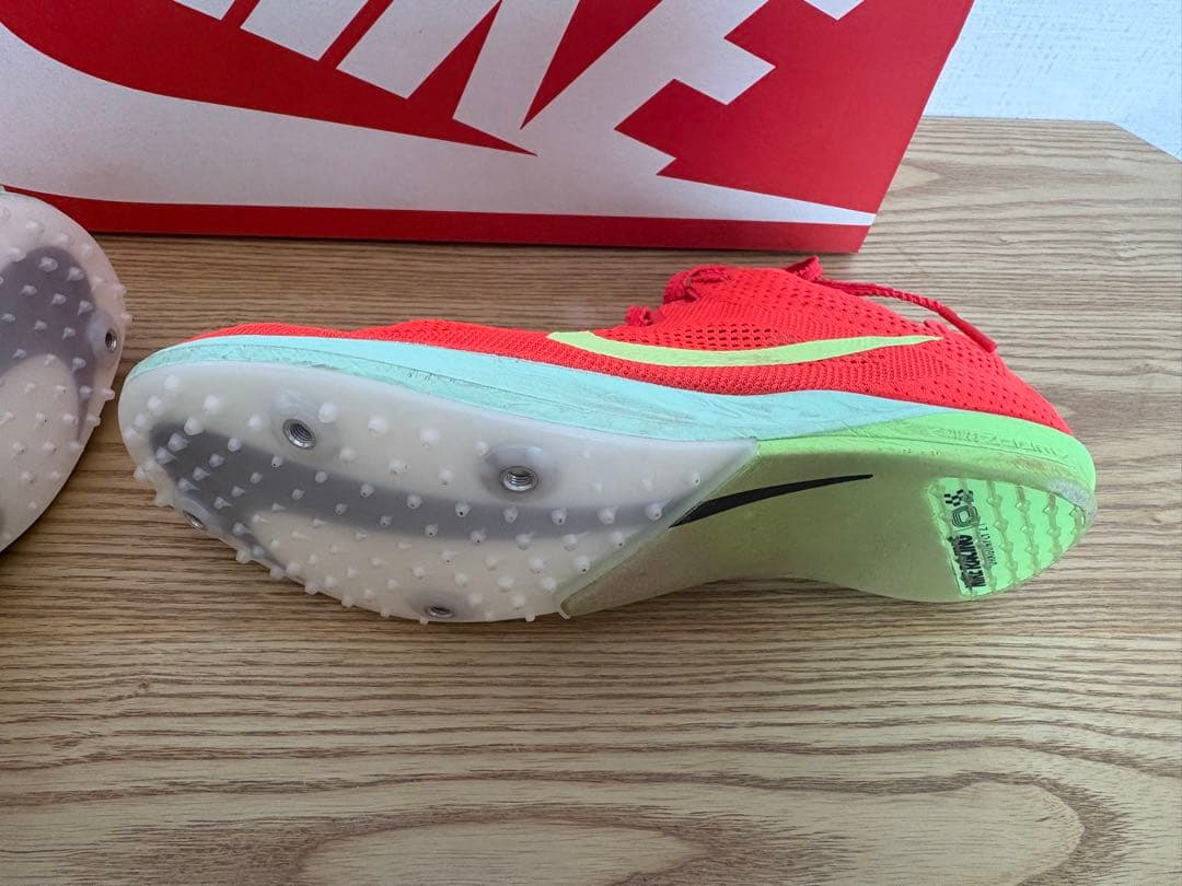 NIKEナイキドラゴンフライ２　26.5センチ