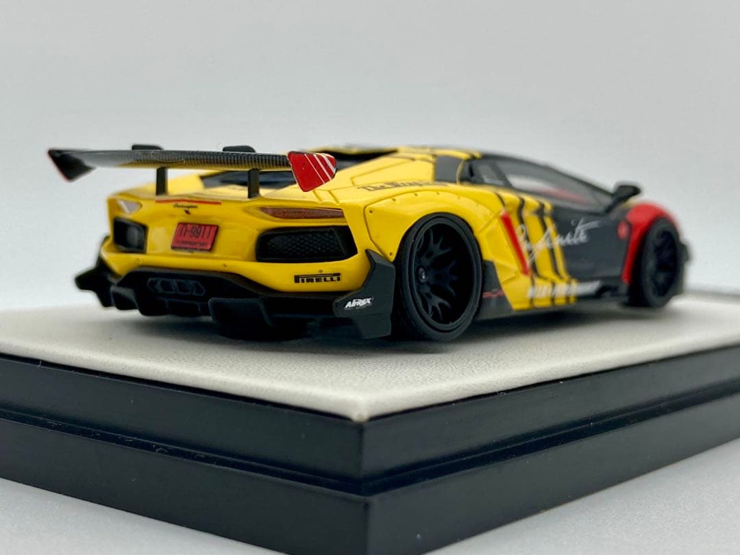 TP LB WORKS ランボルギーニ アヴェンタドール リミテッドエディション