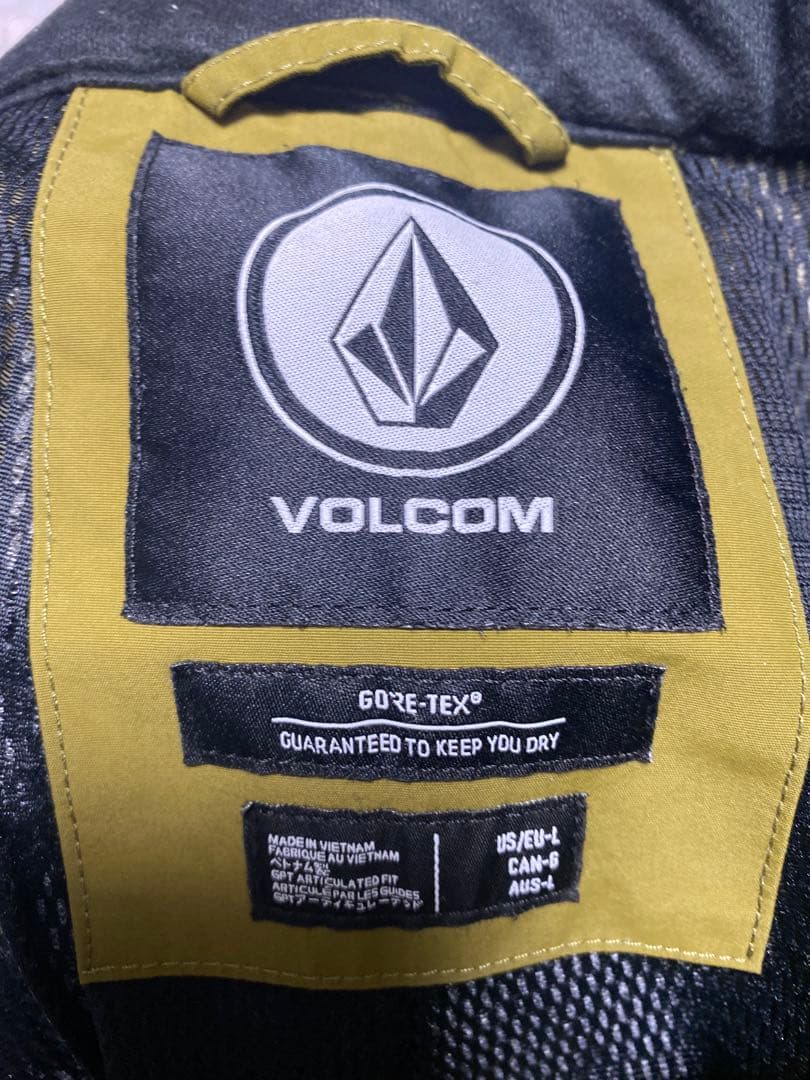 VOLCOM GORE-TEX 上下セット Lサイズ　ボルコム