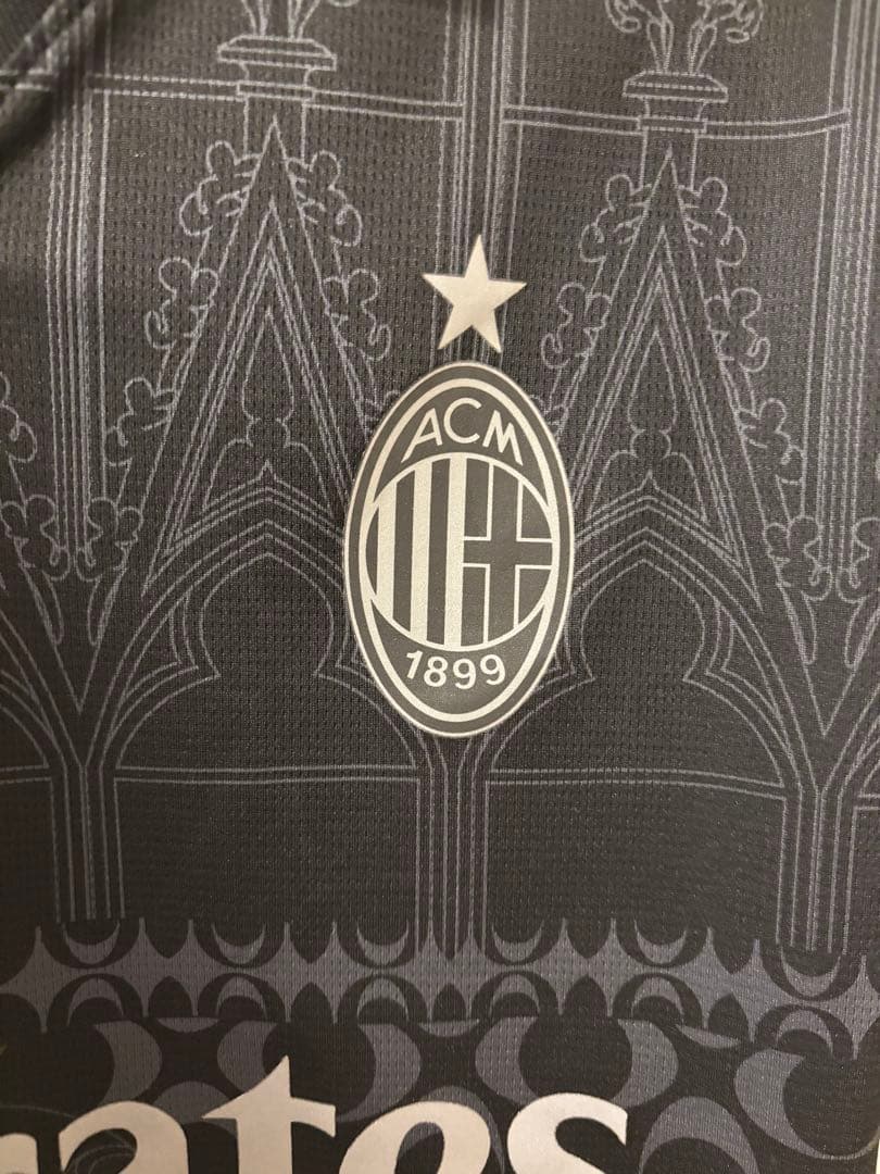 ACミラン×PLEASURES レプリカユニフォーム
