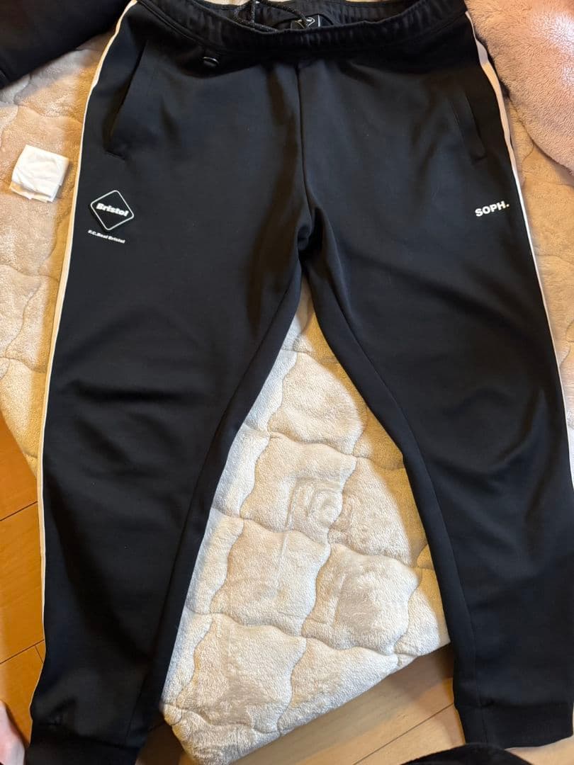 希少3本ライン美品　F.C.Real Bristol ブラックジャージ XL
