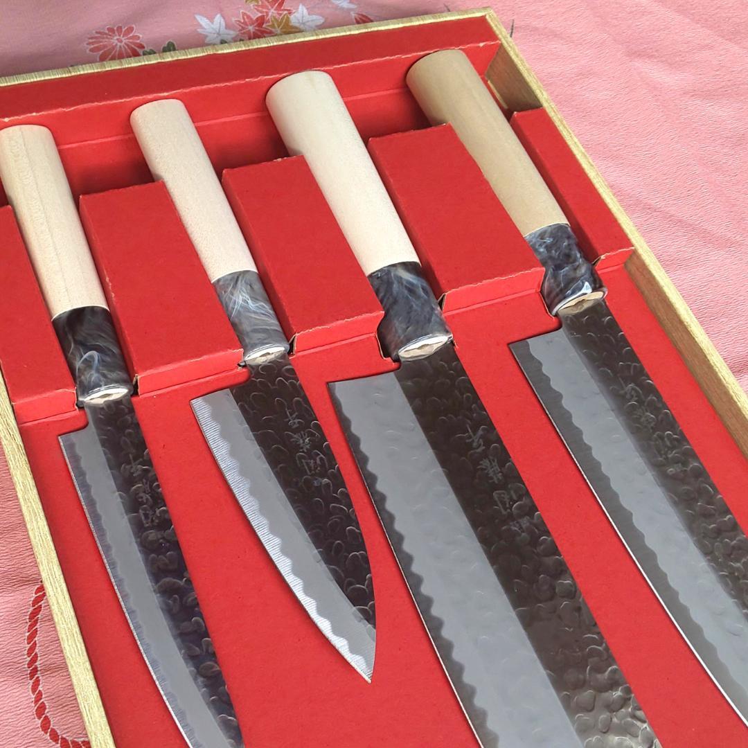 【贈り物に！】関藤平 鎚起 三徳・菜切り・小出刃・ペティナイフ ４本セット