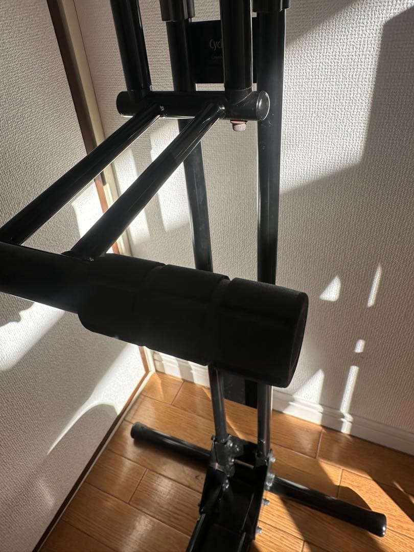 CS-650 サイクルロッカー 縦置きスタンド ロードバイク/クロスバイク用