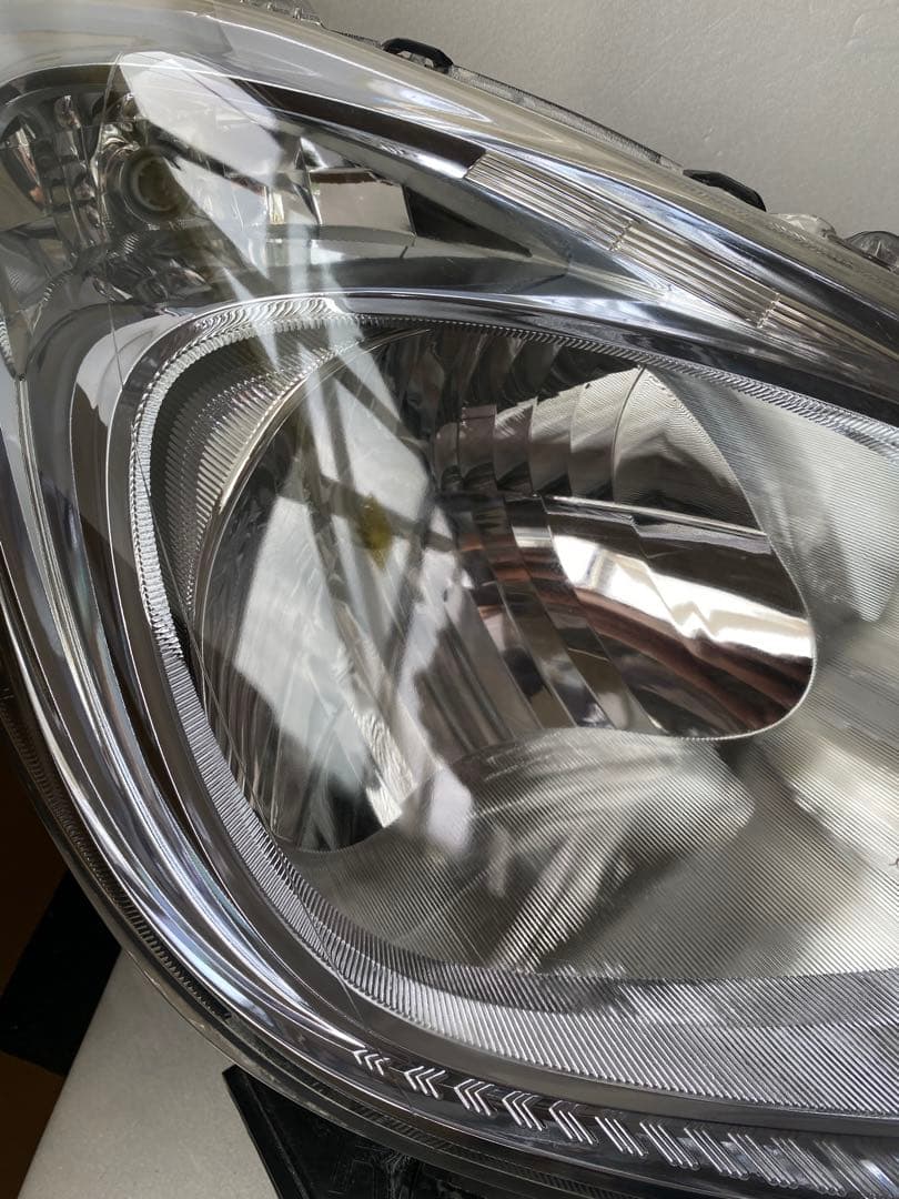 ホンダ フィット GE GP 純正ヘッドライト 左右セット ハロゲン HID