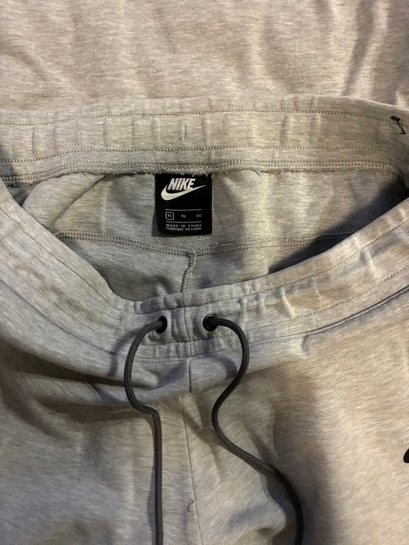 [最終価格早い者勝ち]NIKEテックフリース上M下XL上下セットグレー