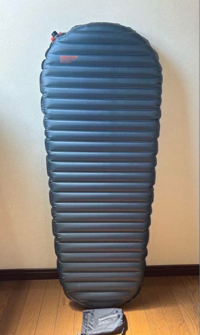 【美品】THERMAREST NeoAir Uberliteスモール