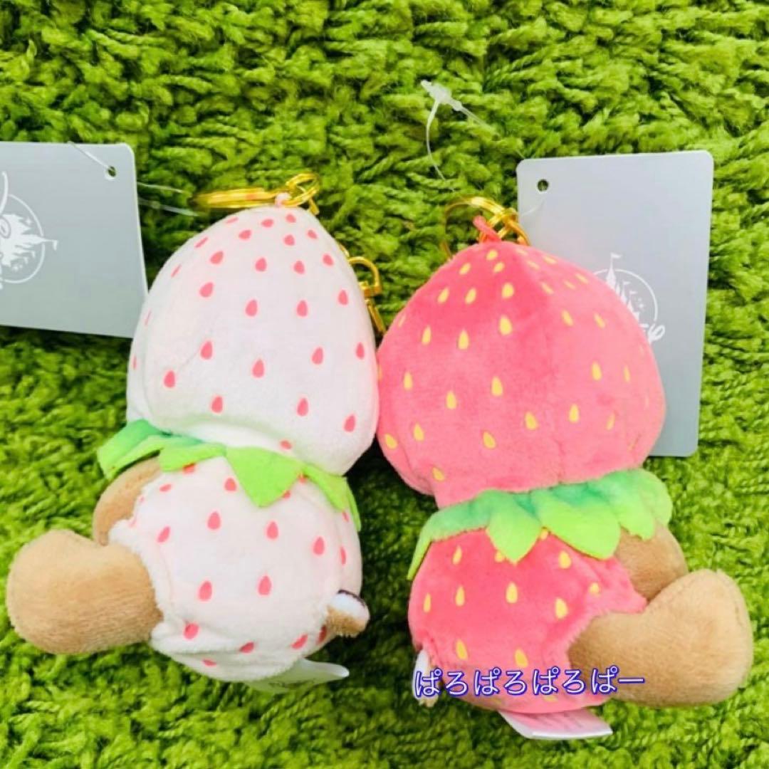 ディズニーストア　チップとデール　苺　いちご　プラッシュキーチェーン