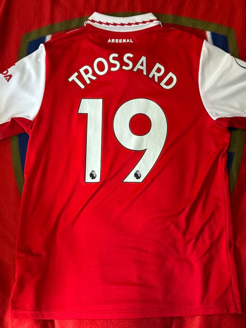 アーセナル TROSSARD 19番 ユニフォーム