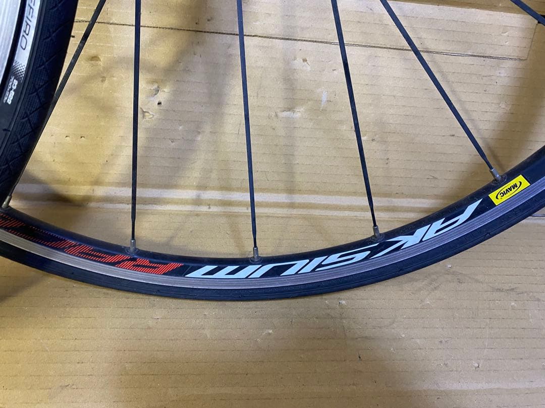 MAVIC アクシウム　ロードバイクアルミホイール