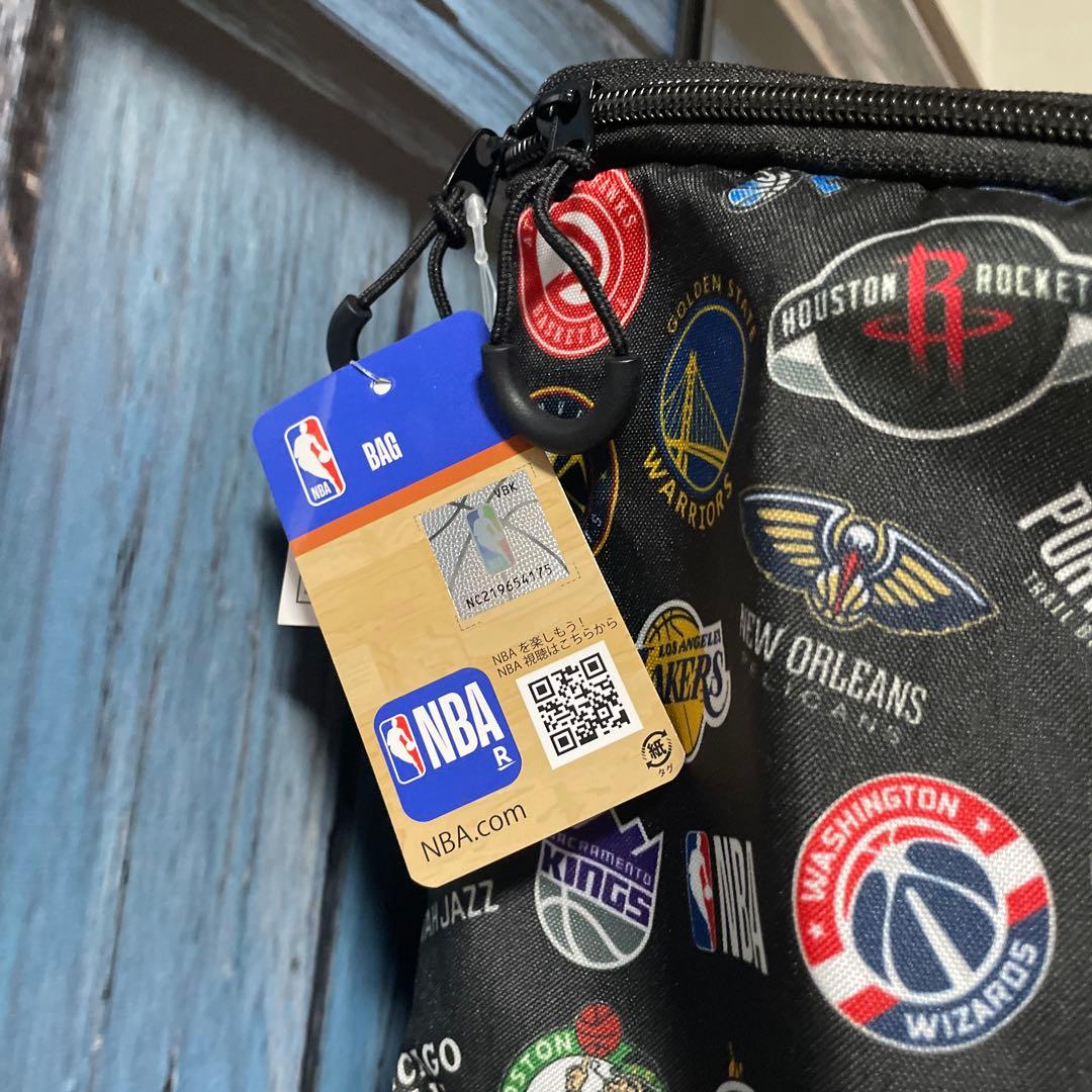 値下げ！NBA チームロゴ バッグ 中型 ブラック