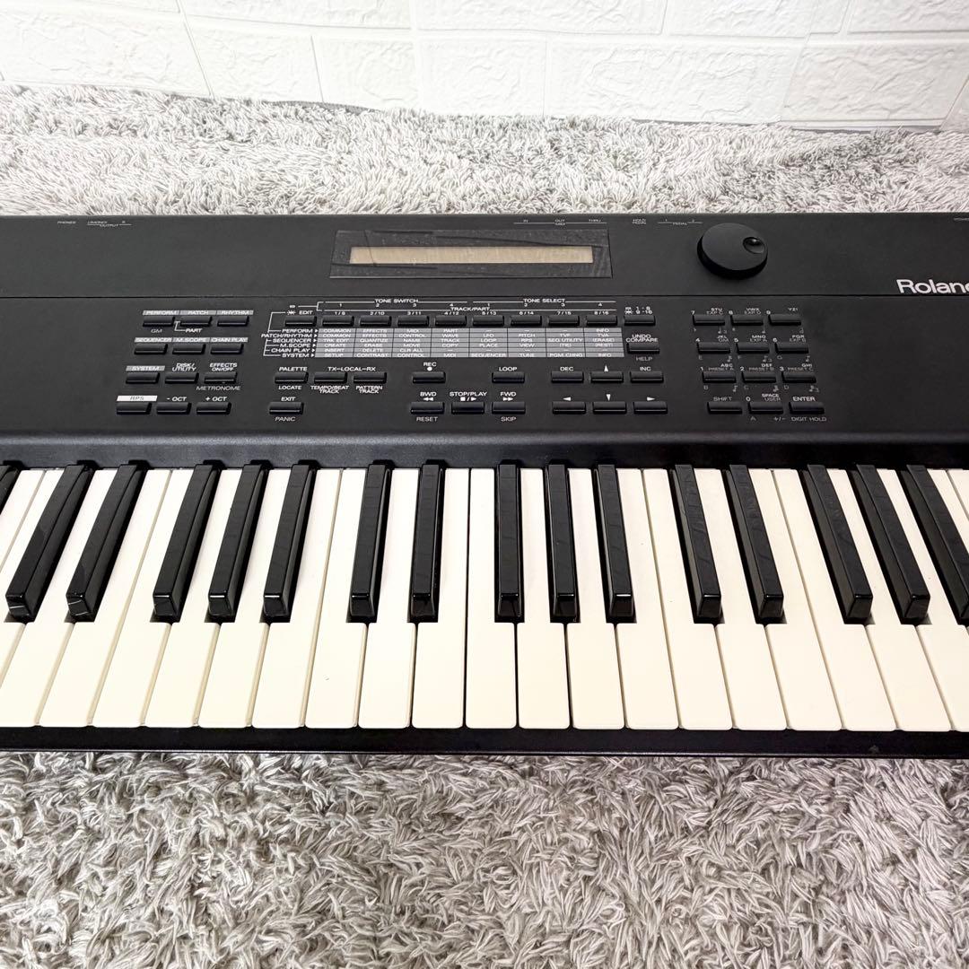 Roland XP-50 シンセサイザー キーボード 電池交換済 説明書付き