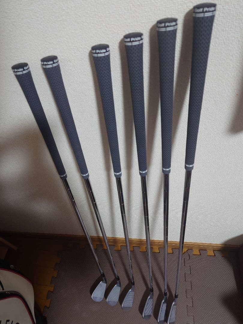 TaylorMade　FOURTEEN クラブセット