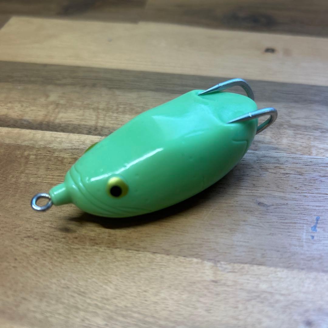雷魚　フロッグ　バス　ナマズ　トップ　怪魚　ロデオクラフト　ボンバー