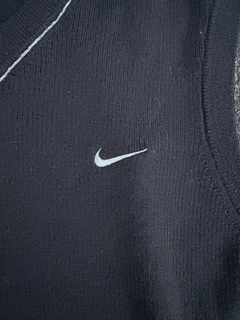 Nike ゴルフ ニットベスト ブラック M ワンポイントロゴ Vネック