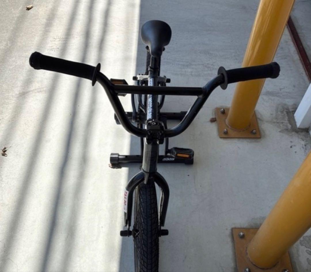 SOLO BMXダーカスワン　16インチ　ダークグレー 引き取りのみ