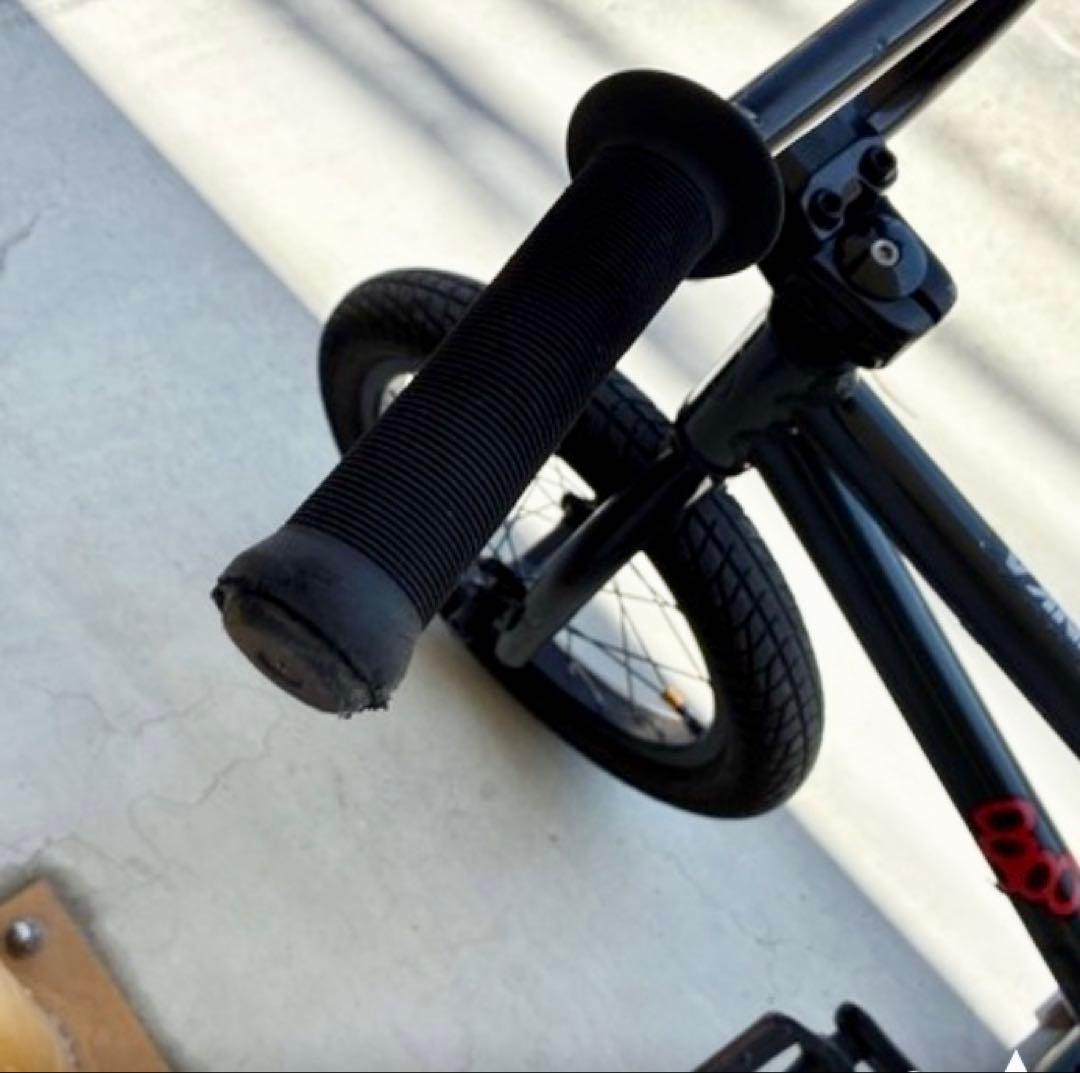 SOLO BMXダーカスワン　16インチ　ダークグレー 引き取りのみ