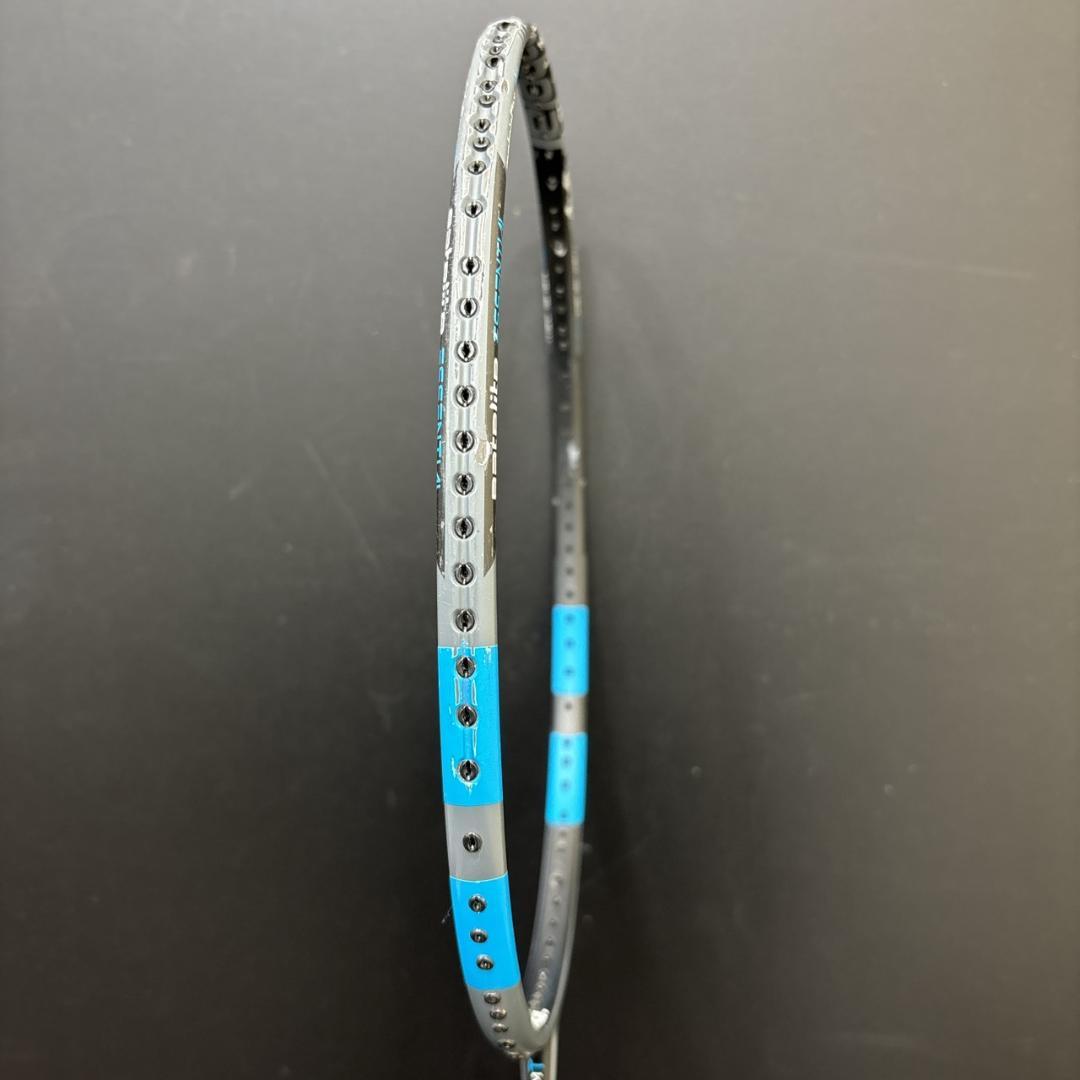 BabolaT　バボラ　SATELITE　バトミントンラケット　ガット無し
