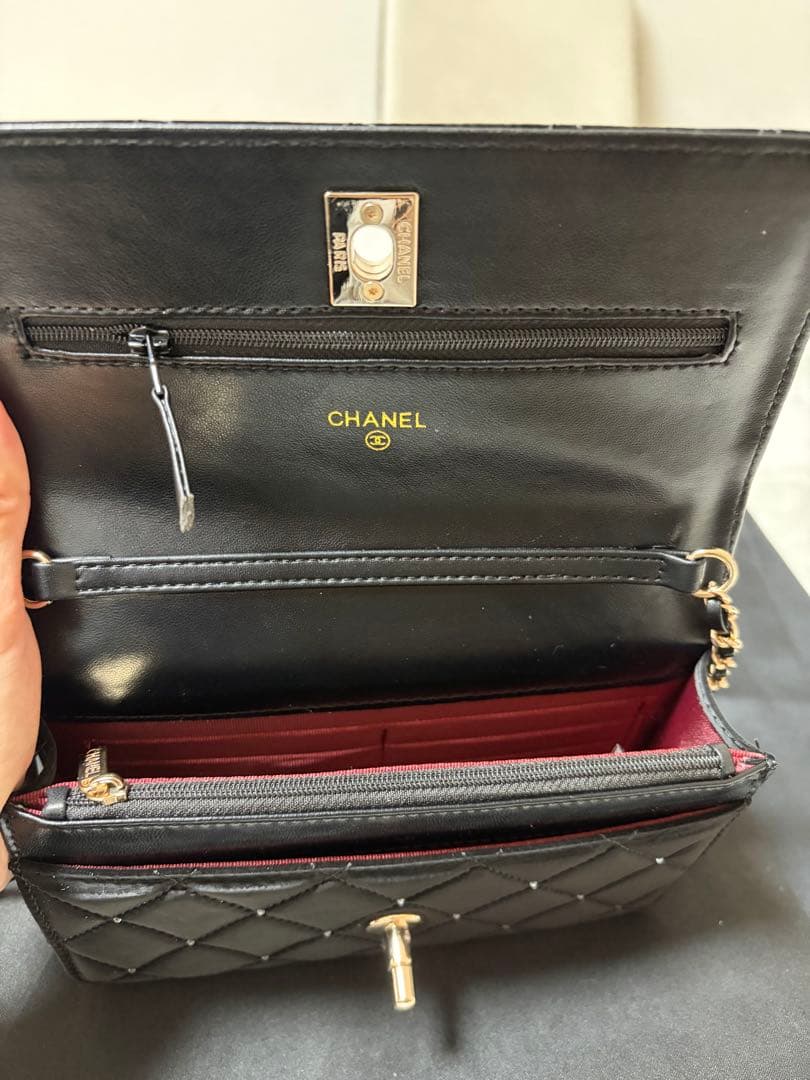 シャネル CHANEL ノベルティ チェーンウォレット ショルダーバック