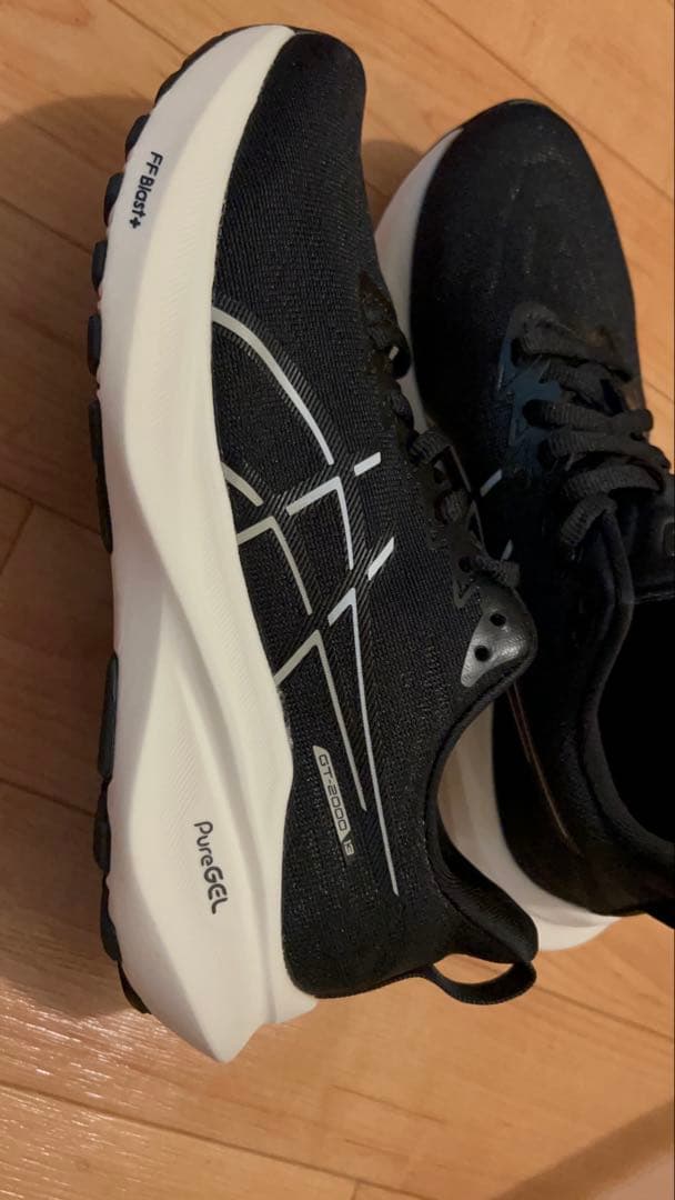 ASICS GT-2000 13 WIDEランニングシューズ　23cm