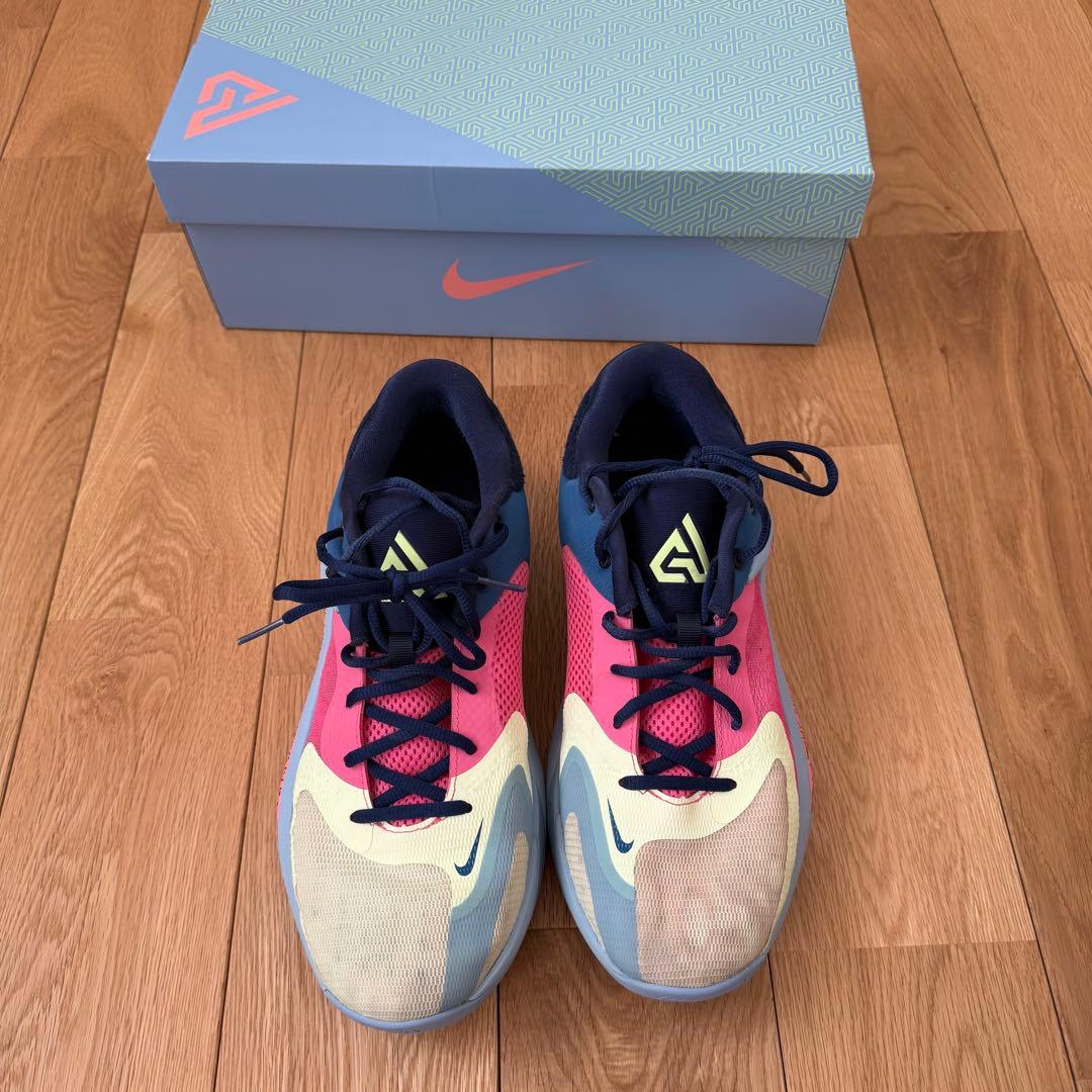 NIKE ZOOM FREAK 4 28.5cm マルチカラー★ナイキ★黒タグ付