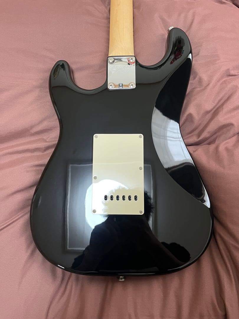 【調整済】スクワイア　Squier fender エレキギター　ストラト