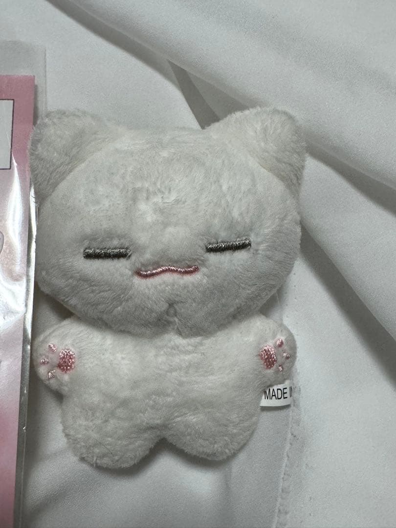 ウジ マスター ぬいぐるみ