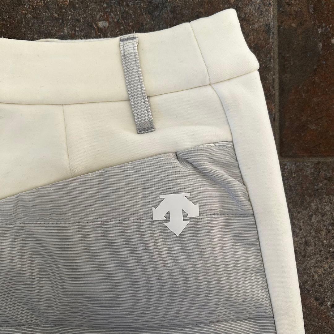 DESCENTE ウールパディング 中わたスカート　ゴルフ