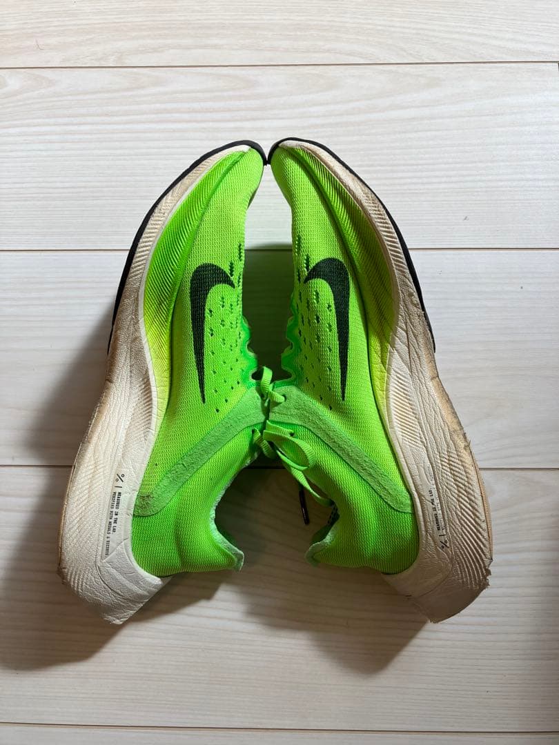 NIKE ヴェイパーフライ　ネクスト％