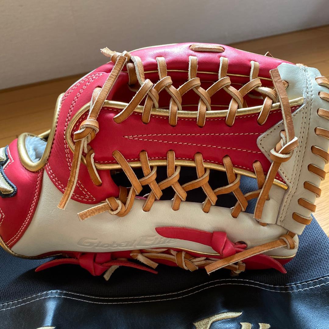h08　Mizuno Global Elite 外野手用グローブ 赤/白