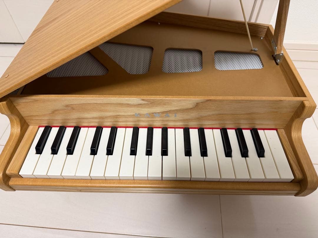 美品　KAWAIミニピアノ グランドピアノ ナチュラル 1144