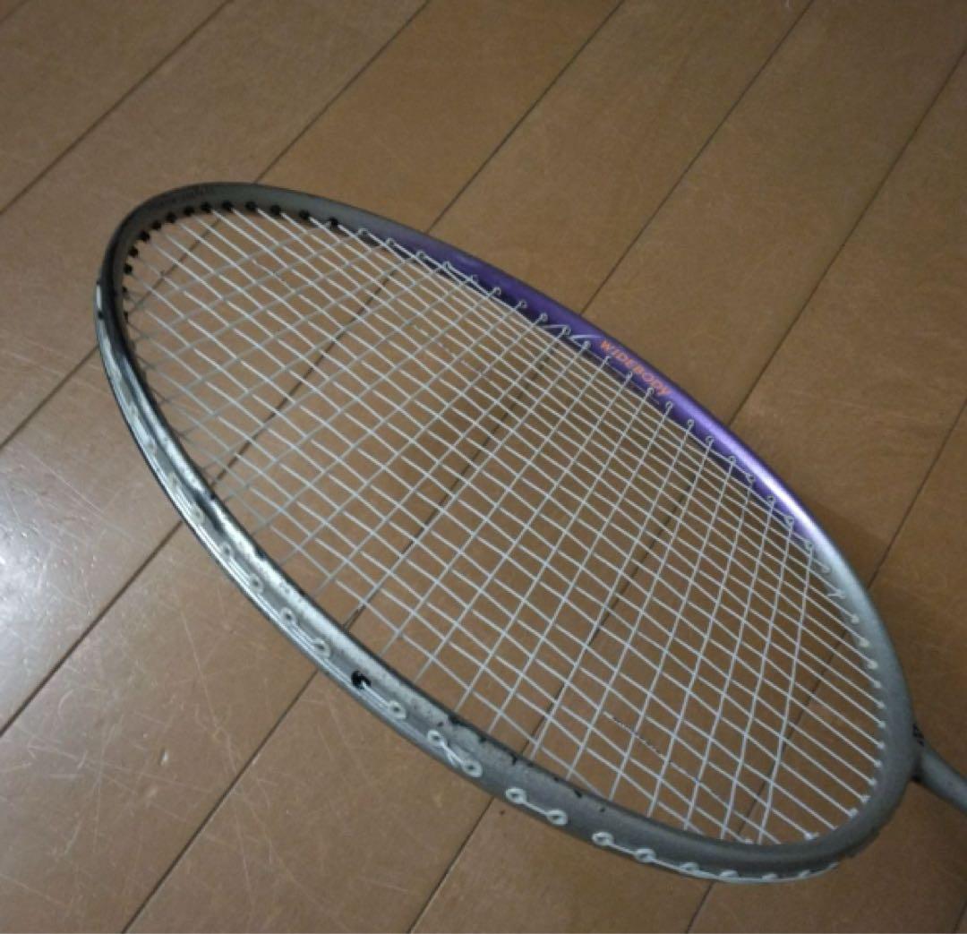バドミントンラケットヨネックス 　エアロータス100