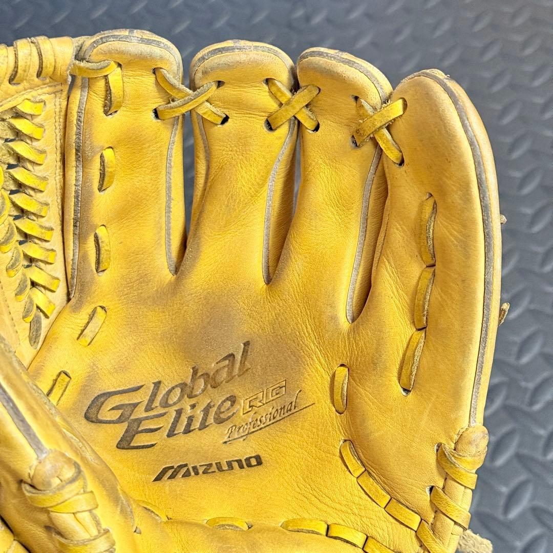 MIZUNO グローバルエリートRG 軟式少年用 内野手向け 右投げ Mサイズ