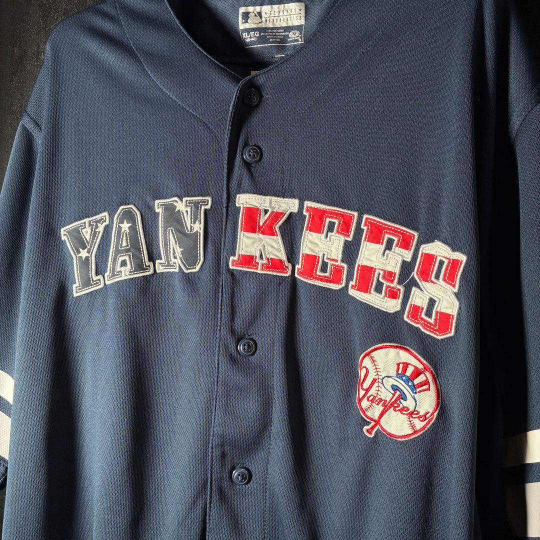 MLB NEW YORK YANKEES ベースボールシャツ　ゲームシャツ