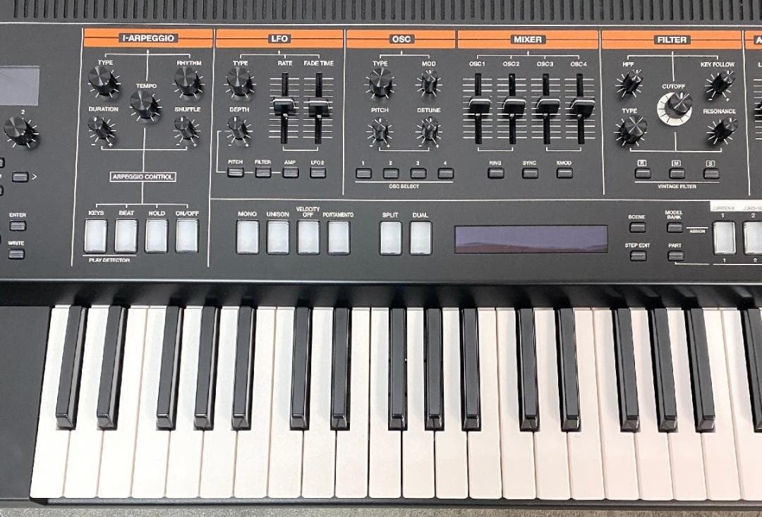 Roland JUPITER-X 61鍵シンセサイザー