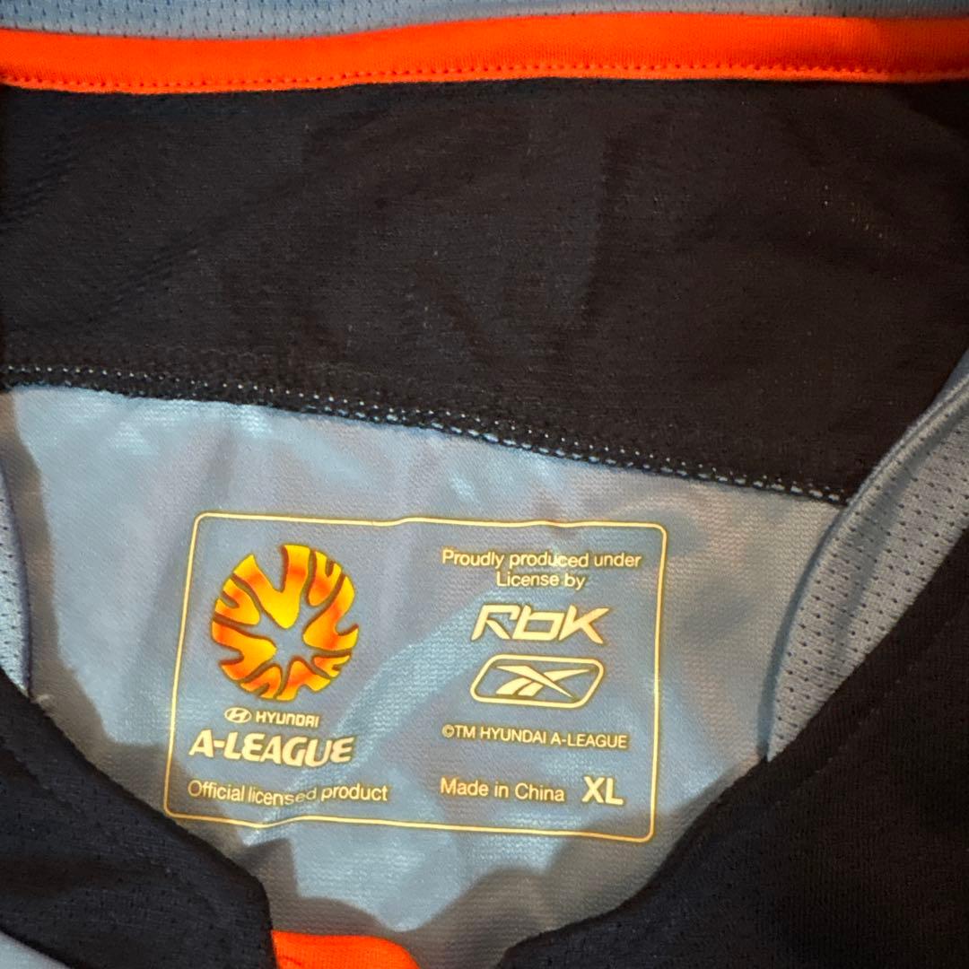 トモヤ　Sydney FC A-League ユニフォーム 青