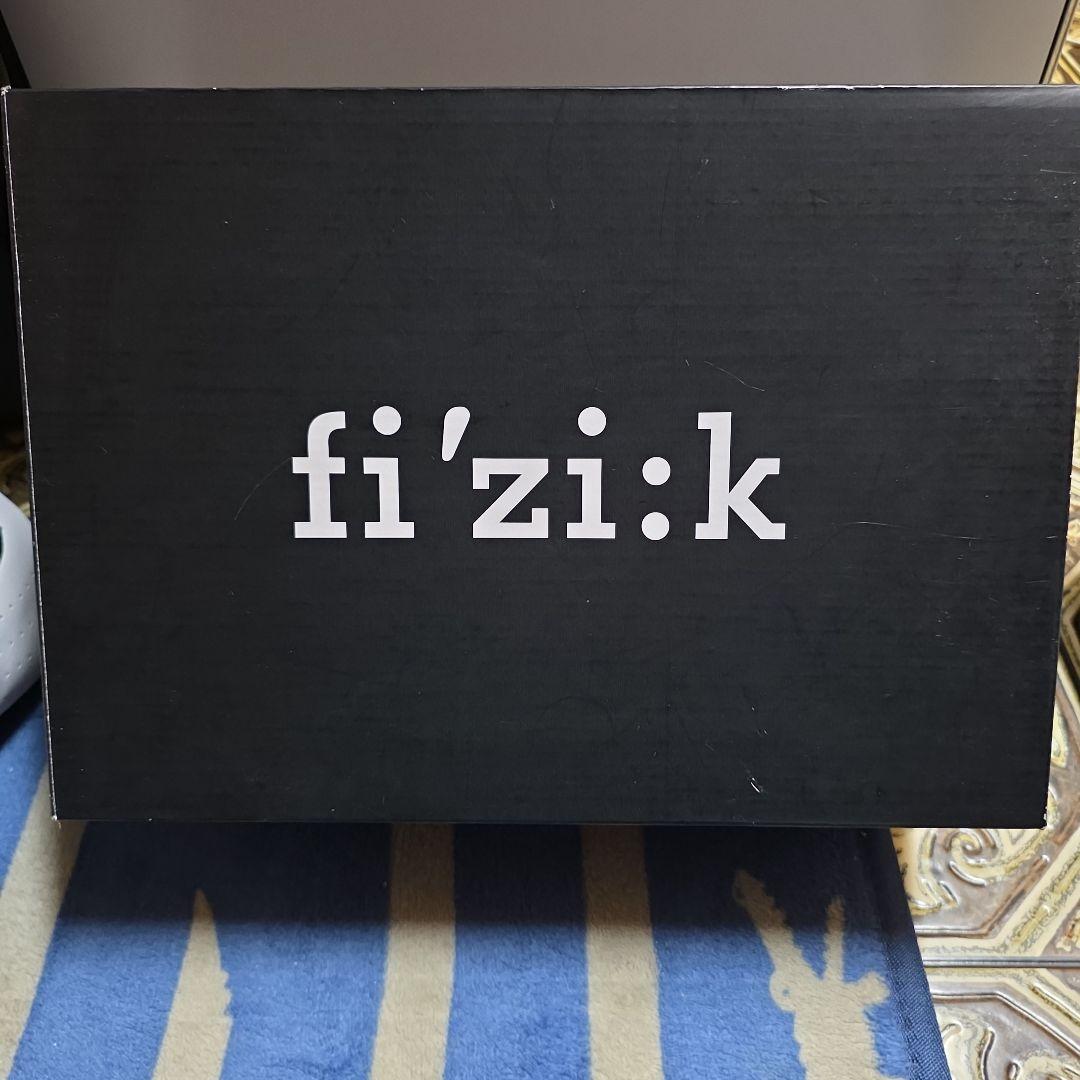 fi'zi:k R5オーバーカーブ（2019）シューズホワイト43.0