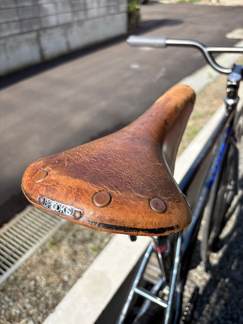 スターファッカーズ　XENON FIXD ピスト　固定ギア