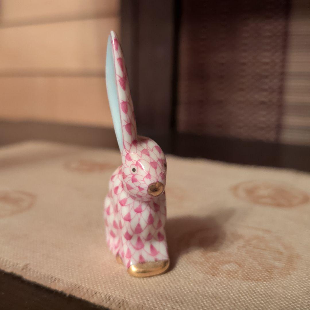 mihoです。 HEREND　うさぎ置物