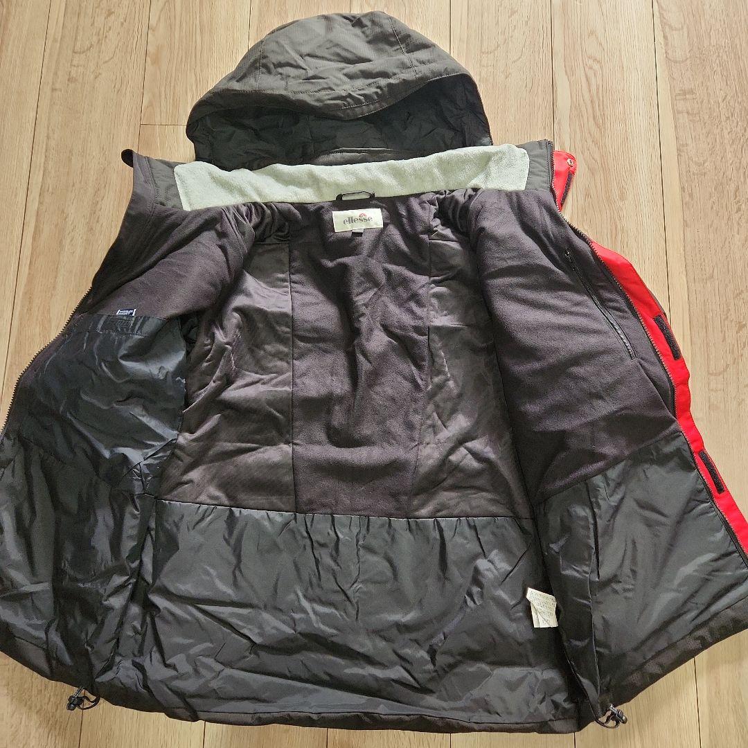 新品未使用 ellesse スキーウェア Lサイズ
