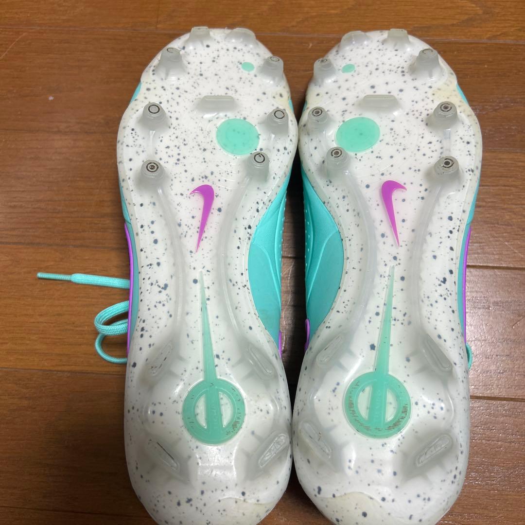 【美品】ナイキ　ティエンポレジェンド10エリートFG