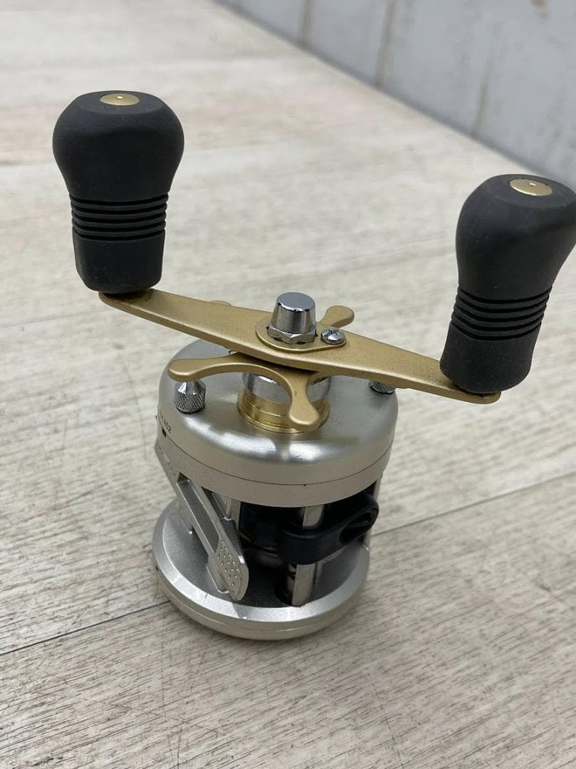 シマノ AXIS アクシス 100 ベイトリール SHIMANO フィッシング