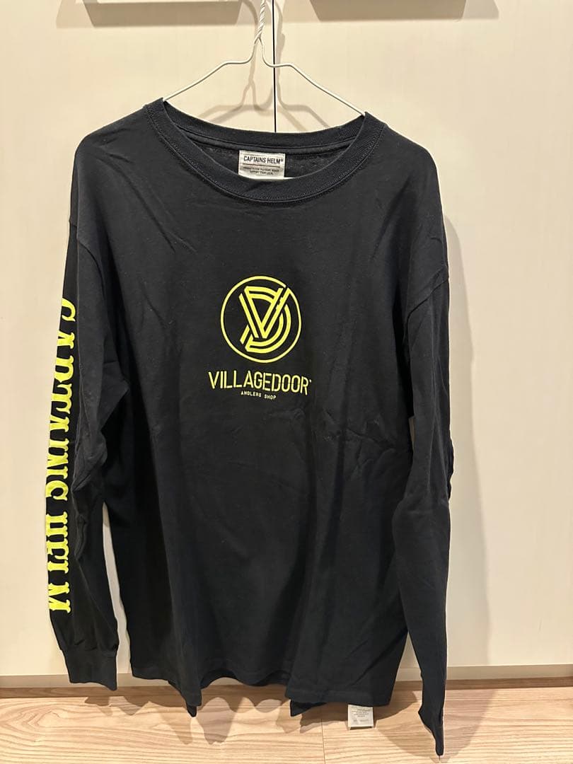 CAPTAINSHELM × VILLAGEDOOR コラボロンT