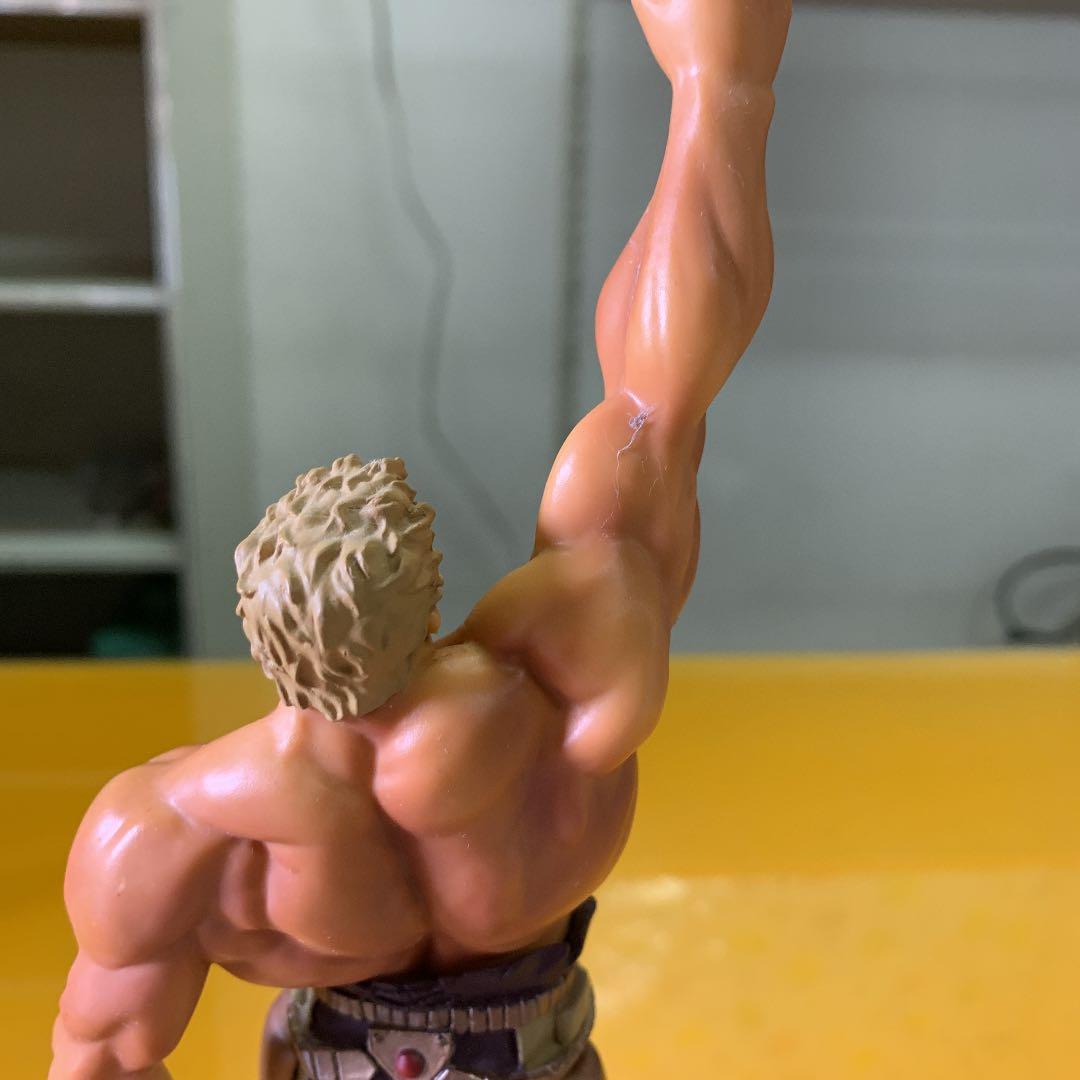 フィギュア北斗の拳ラオウ