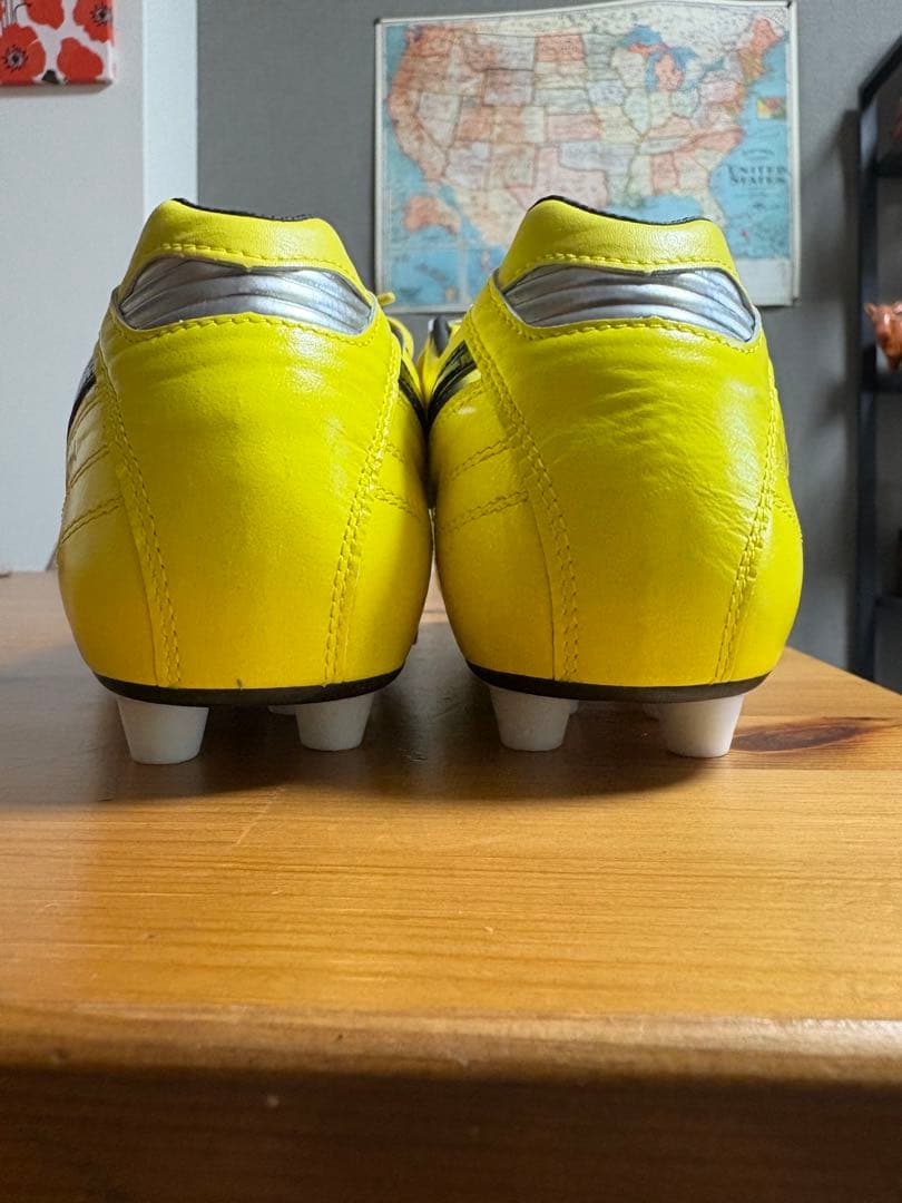 Mizuno モレリア２　激レア限定品　イエロー